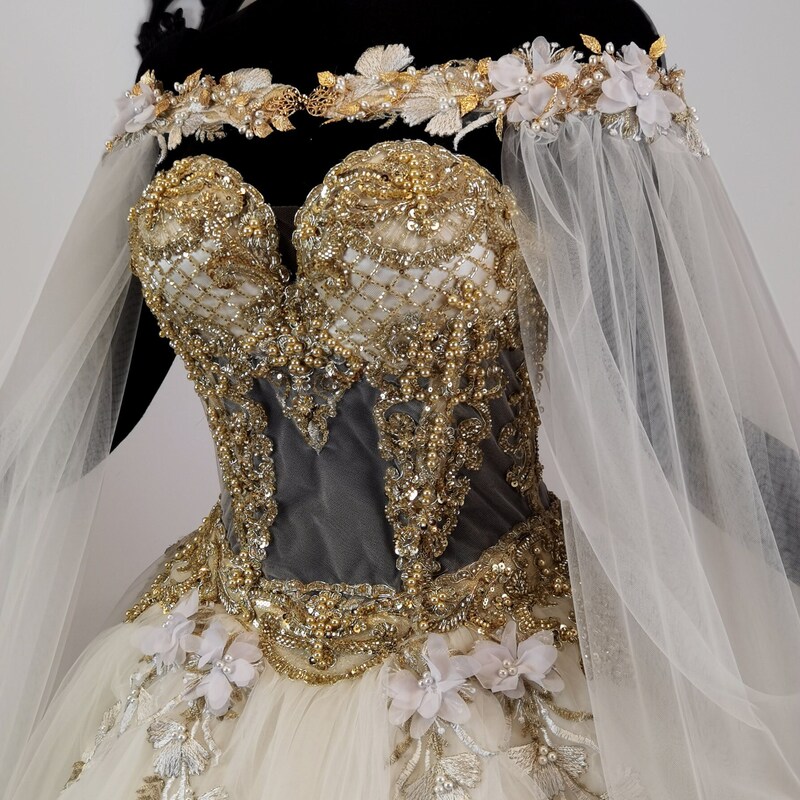 AvalonFantasyCouture - Etsy