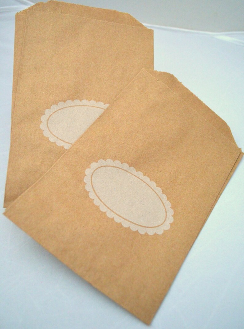 Shield 10 White on Brown Medium Paper Food Safe Craft Favor Bags Scalloped /& Notched