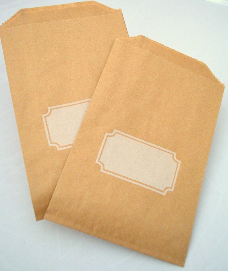 Shield 10 White on Brown Medium Paper Food Safe Craft Favor Bags Scalloped /& Notched