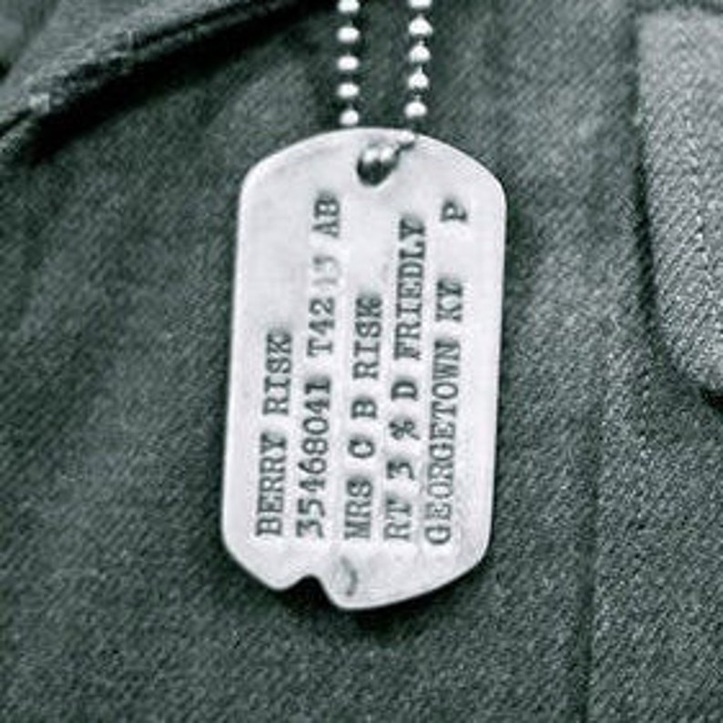 Bulk Orders of One WWII Dog Tag on 4 chain