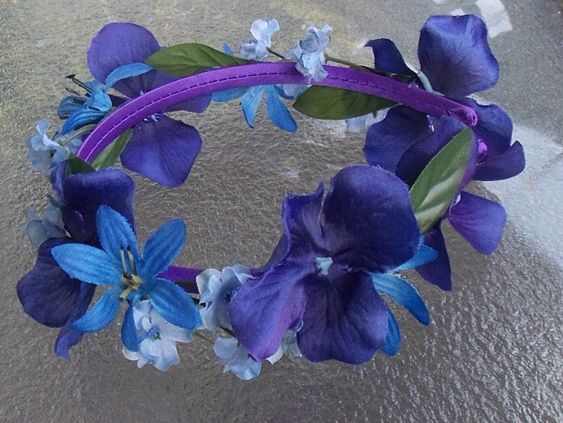 Woodsy Purple and Blue Fairy Flower Garland Crown with Leaves, Forest Fairy Headpiece, Hydrangea Headband, Blue Festival Floral Crown D20 image 2