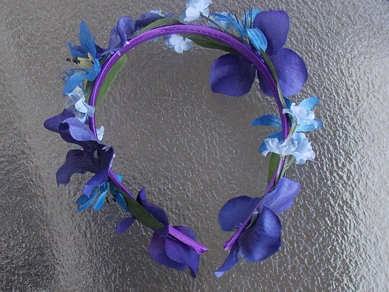 Woodsy Purple and Blue Fairy Flower Garland Crown with Leaves, Forest Fairy Headpiece, Hydrangea Headband, Blue Festival Floral Crown D20 image 4