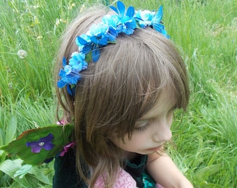 Blue Fairy Flower Garland Hair Crown with Green Leaves, Blue Flower Crown, Fairy Headpiece, Flowergirl Headpiece, Woodland Floral Halo D14