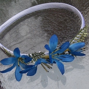 Blue Fairy Flower Headband Crown with Feathery Green Sparkly Leaves on Silver Gray Band E01