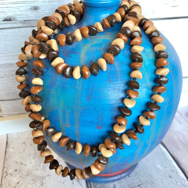 vintage brown plastic necklace. Flapper length