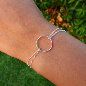 Circle Bracelet in Sterling Silver • Dainty Bracelet • Karma Jewelry • Open Circle Bracelet • Double Chain Bracelet • Gifts for her