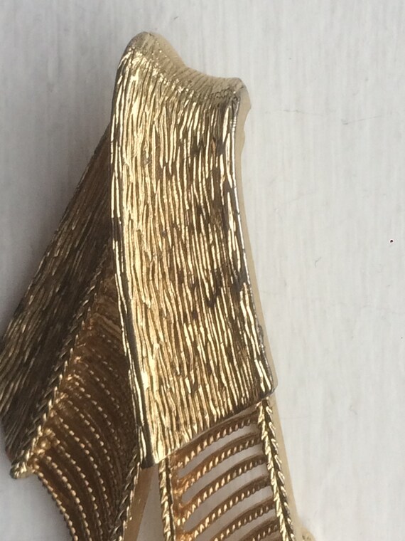 Modernist Brooch, Mid Century Pin, Gold Tone  Str… - image 6