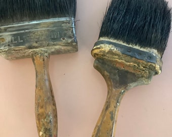 Choice of 1 vintage black bristles paint brush