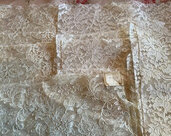 Assortment of 12 vintage large size French lace salesman samples 7000