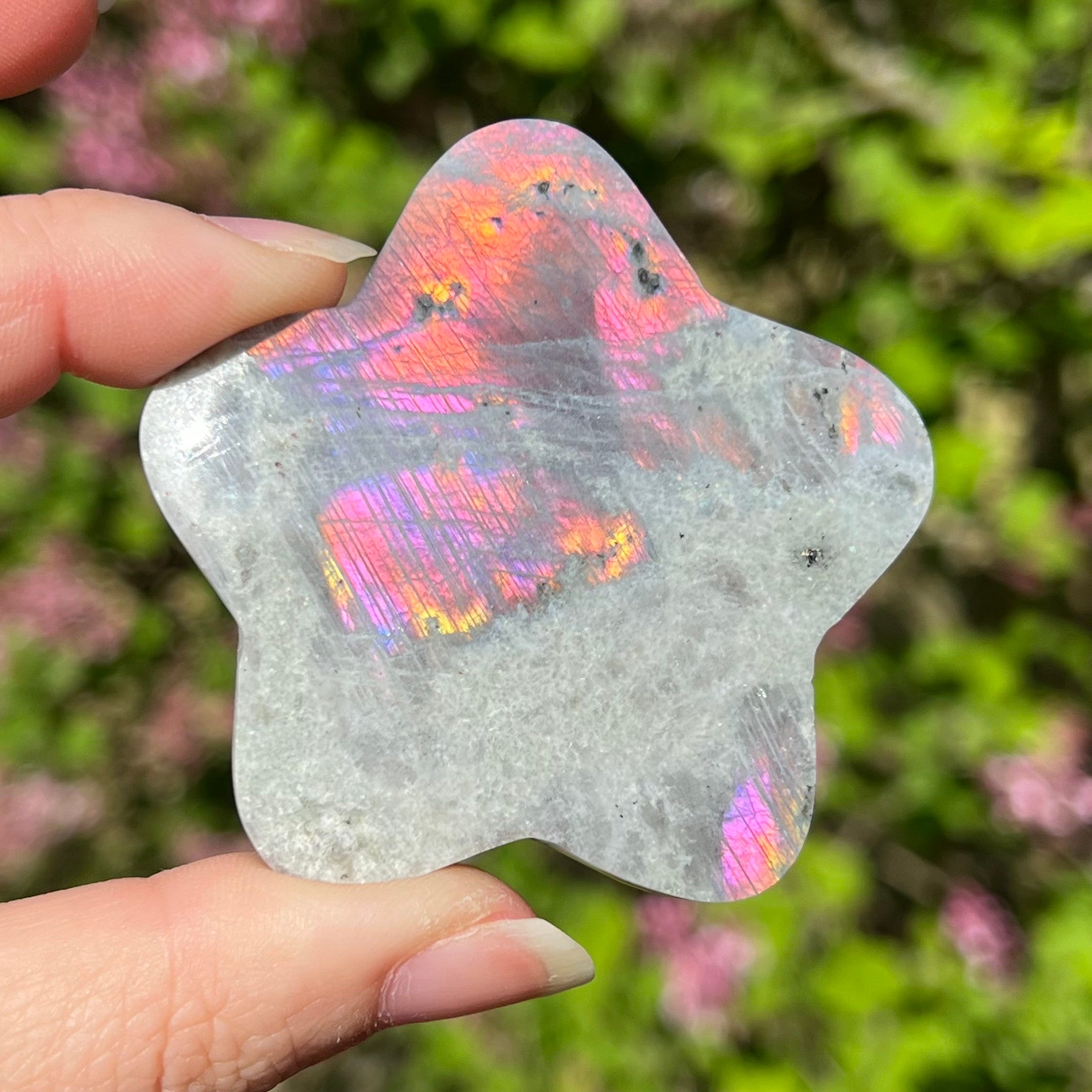 ラブラドライトの花 / 鮮やかなピンクパープルフラッシュ - Etsy 日本