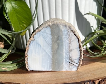 Agate Geode / Agate Freeform Self Standing
