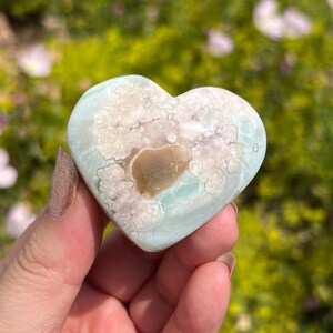 Green Flower Agate Heart Palm