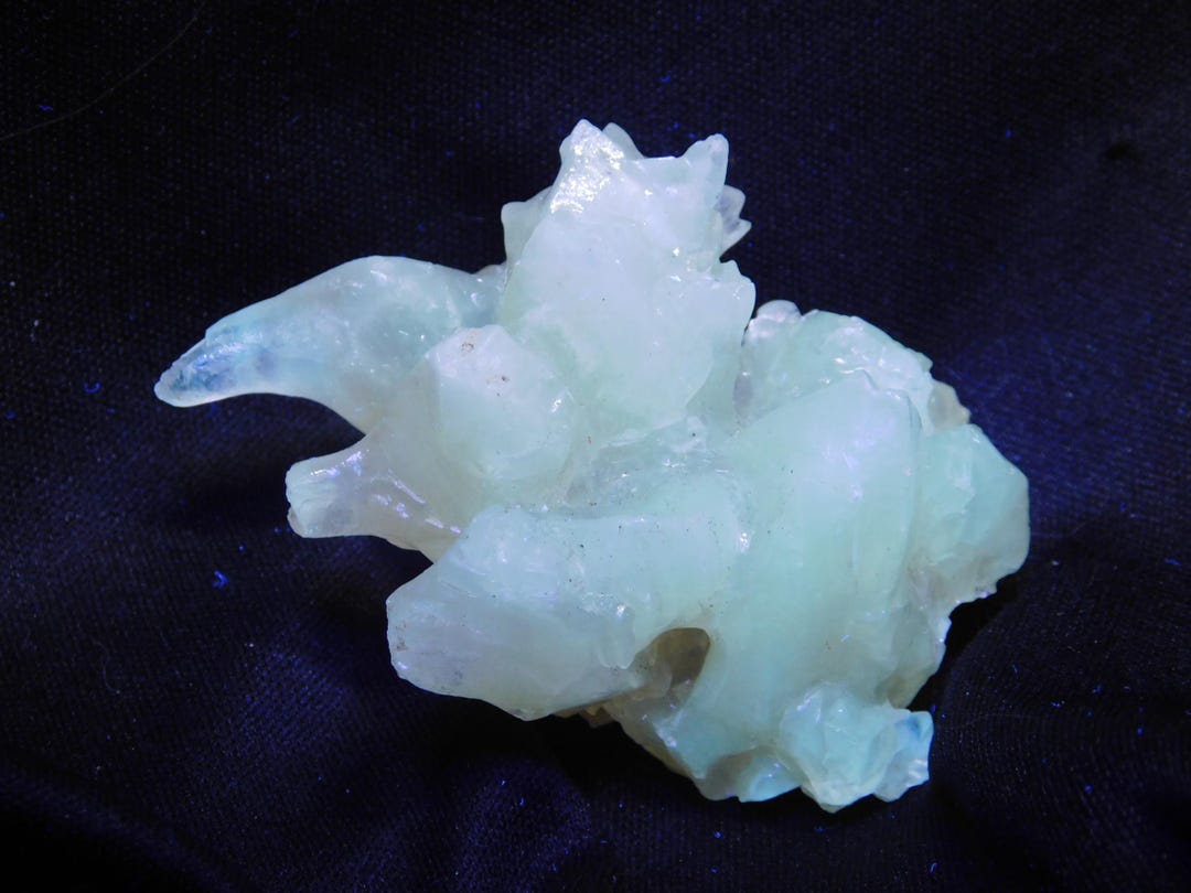 Fluorescent Alluvial Cave Calcite From Santa Eulalia, Mexico - Etsy