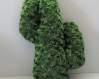 Oreiller de cactus, oreiller de cactus en peluche minky, coussin de jet, pépinière du sud-ouest, cactus vert, cactus farci, cactus en peluche