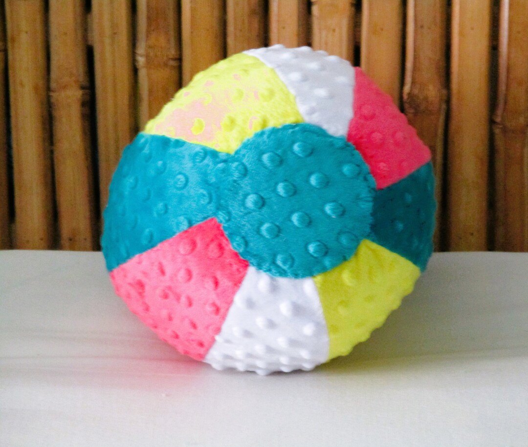 Beach ball pillow Clearance