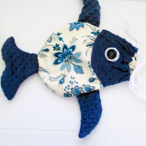 Fish bag, fish gift, fish drawstring pouch, fish lover gift, coin purse, fish makeup bag, fish gift, koi fish, gift bag
