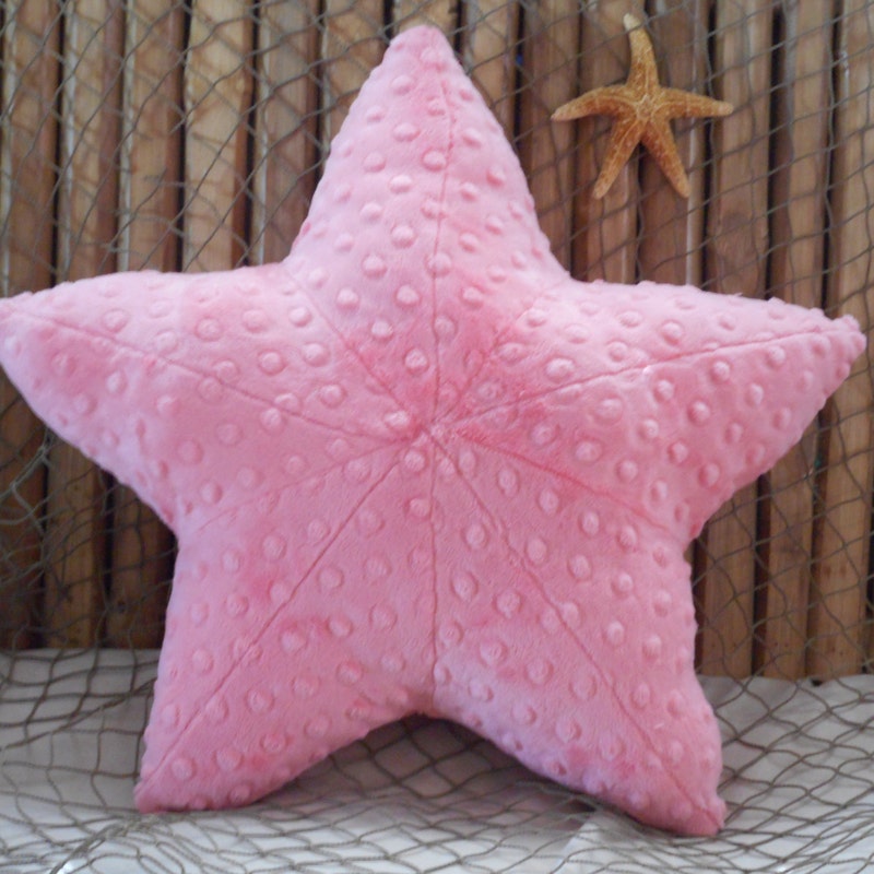 Starfish Pillow- Coral main image 0