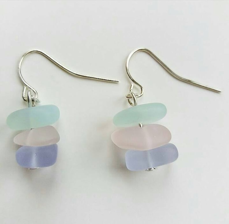 Halsband med havsglas | Strandglas | Sjöjungfrusmycken | Strandhalsband | Örhängen med havsglas | Pärlor med havsglas | Present till henne | Alla hjärtans dag bild 3