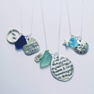 Zeeglasketting, strandglazen sieraden, strandliefhebber cadeau, dromen van de zee, zeeglas sieraden, cadeau voor haar, surferketting, zeeglas