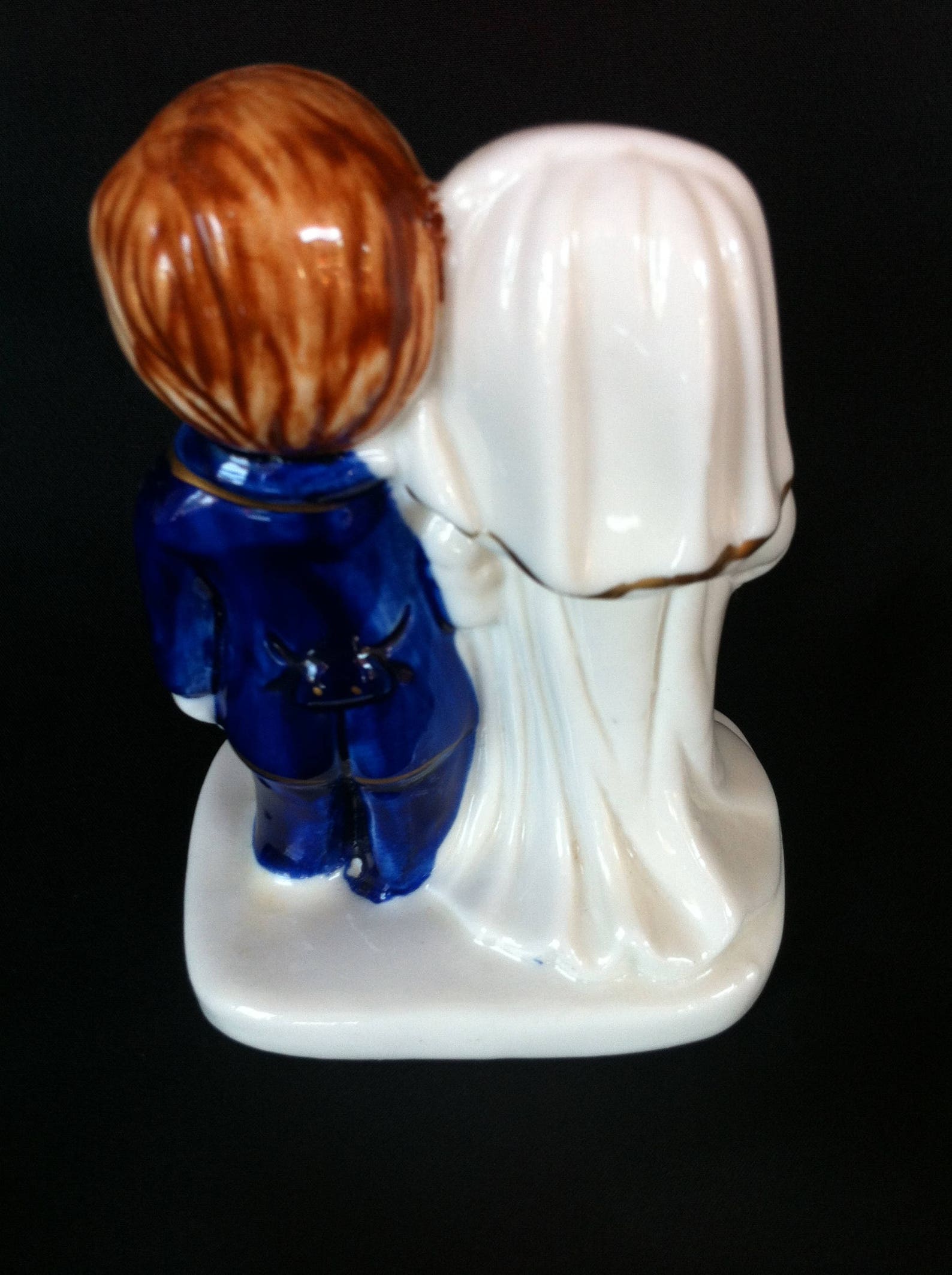 A Porcelain/Ceramic Wedding Couple Figurine Etsy
