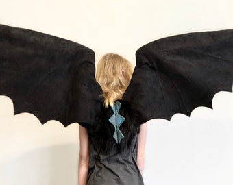 Black Dragon Wings