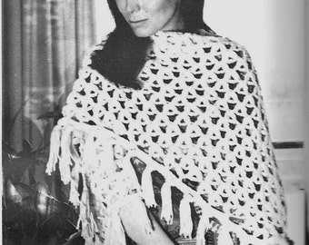 PDF Crochet Pattern, Shawl with fringe, Vintage 1970s, Triangular shawl, instant download