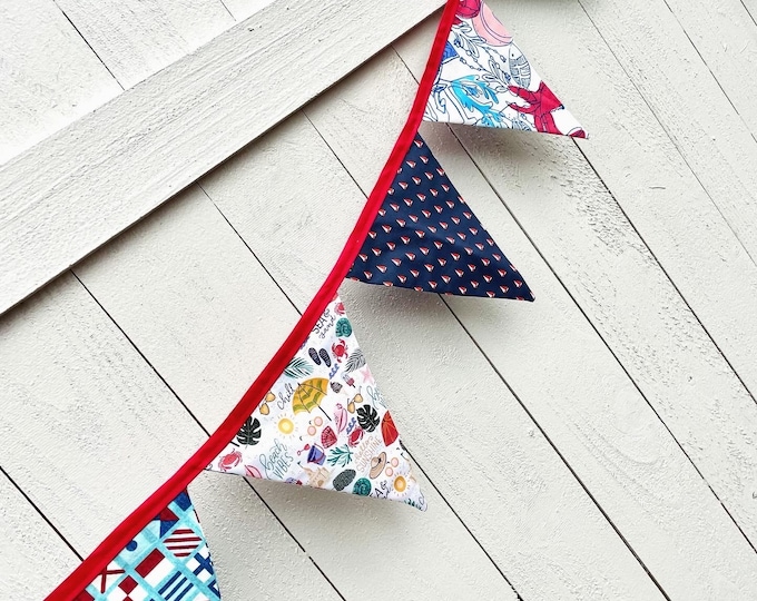 Nautical Flag Bunting; beach, boat, ocean