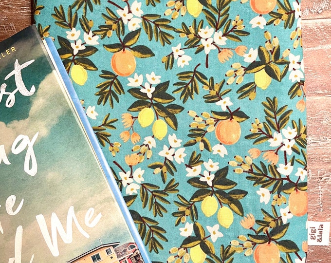 Padded book pouch: Sunshine Citrus print, book sleeve, book cozy