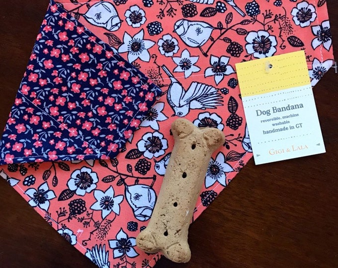 Dog bandana/Pet bandana/Cat bandana, Reversible, slips on collar, slide on collar, Coral/Navy birds & blooms