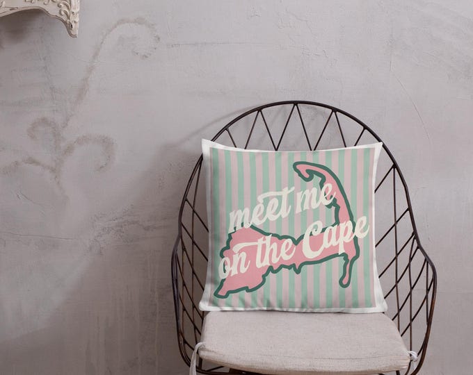 Cape Cod hand-drawn design: Premium Pillow