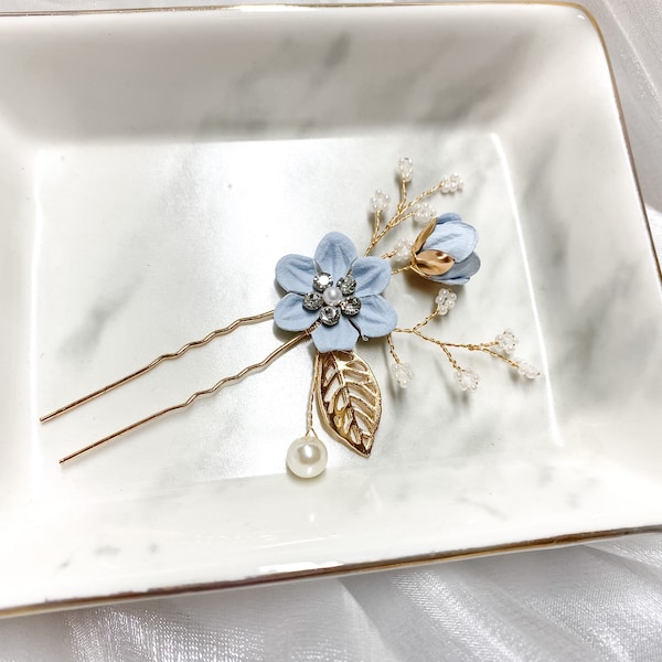 Something blue |wedding hair accessory | hair pin | bridal accessory | floral | wedding day | getting ready