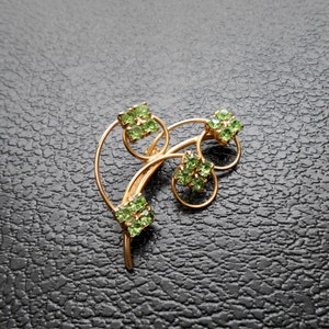 60s vintage pin - gold green floral brooch rhinestones - 60s Rhinestone Bouquet pin