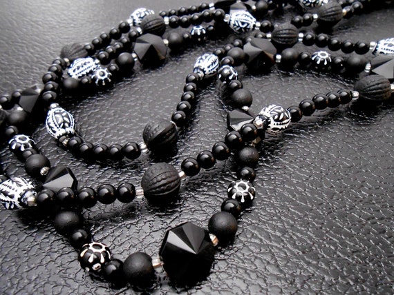 80s vintage necklace - black white beaded necklac… - image 2