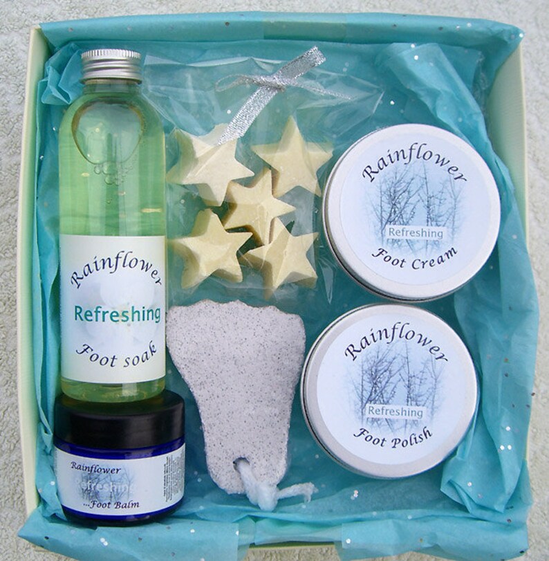 Foot Care Set in White Lidded Box. Soak Cream Polish Balm. Etsy UK