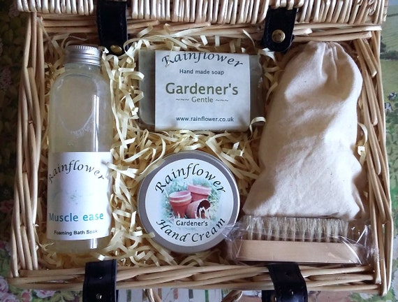 Gardener S Wicker Hamper Gift Set Handmade Soap Bath Etsy