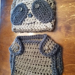 Sloth hat and diaper cover. Newborn sloth hat. Newborn picture hat. Tan, charcoal, brown sloth hat for infant.