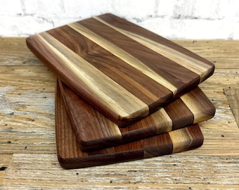 Walnut Wood Cutting Board: Kentucky Harvested, Small Cheeseboard