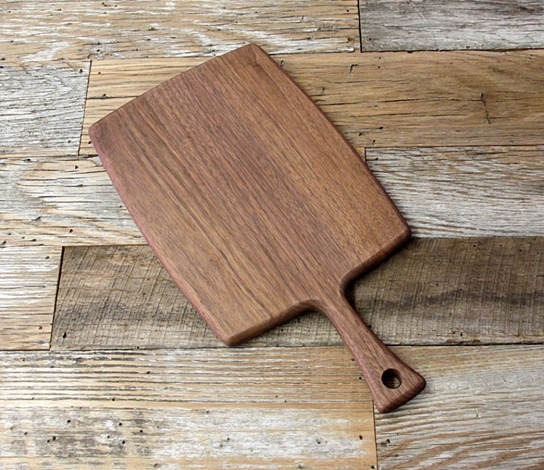 Walnut Cutting Board With Dovetail Handle Etsy