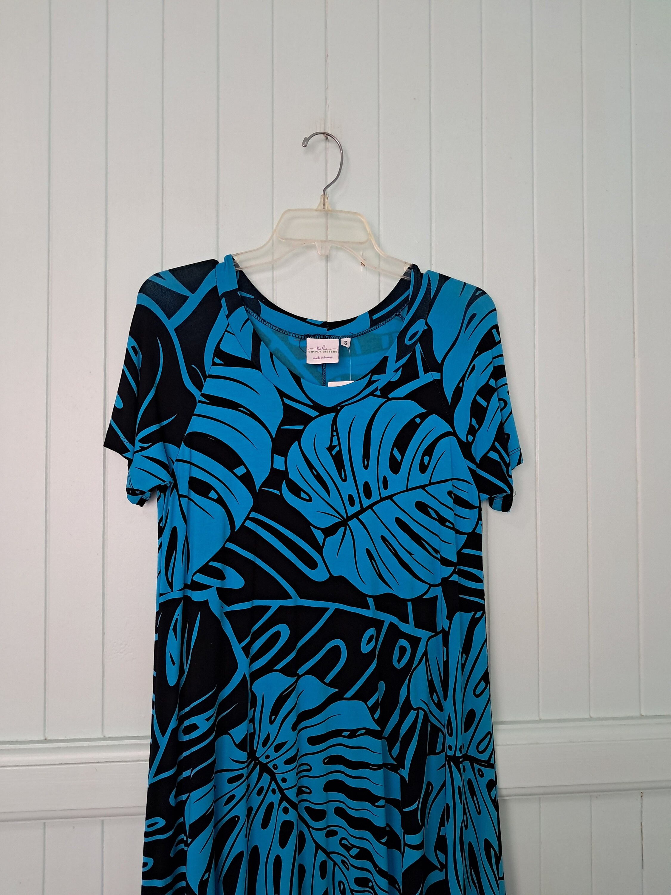 NWT Lola Miller Simply Sisters Modern Hawaiian Aloha Womens Dress