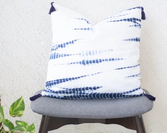 Set of 2 Shibori pillow cover -Shibori decorative pillow - Blue & white tie dye pillow- Hand dyed pillow- decorative cushion UK -18x18 inch