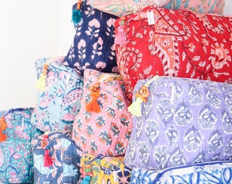 Bulk lot of Quilted cosmetic bag - Block print bags - Quilted make up bags - Block print Toiletry bag colorful - Bulk gifts women - Pouches