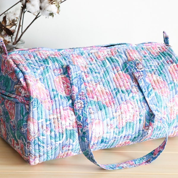 Boho Weekender bag - Weekender bag women - Floral overnight bag - quilted bag - Beach bag with zipper - Duffel bag - Boho duffel bag