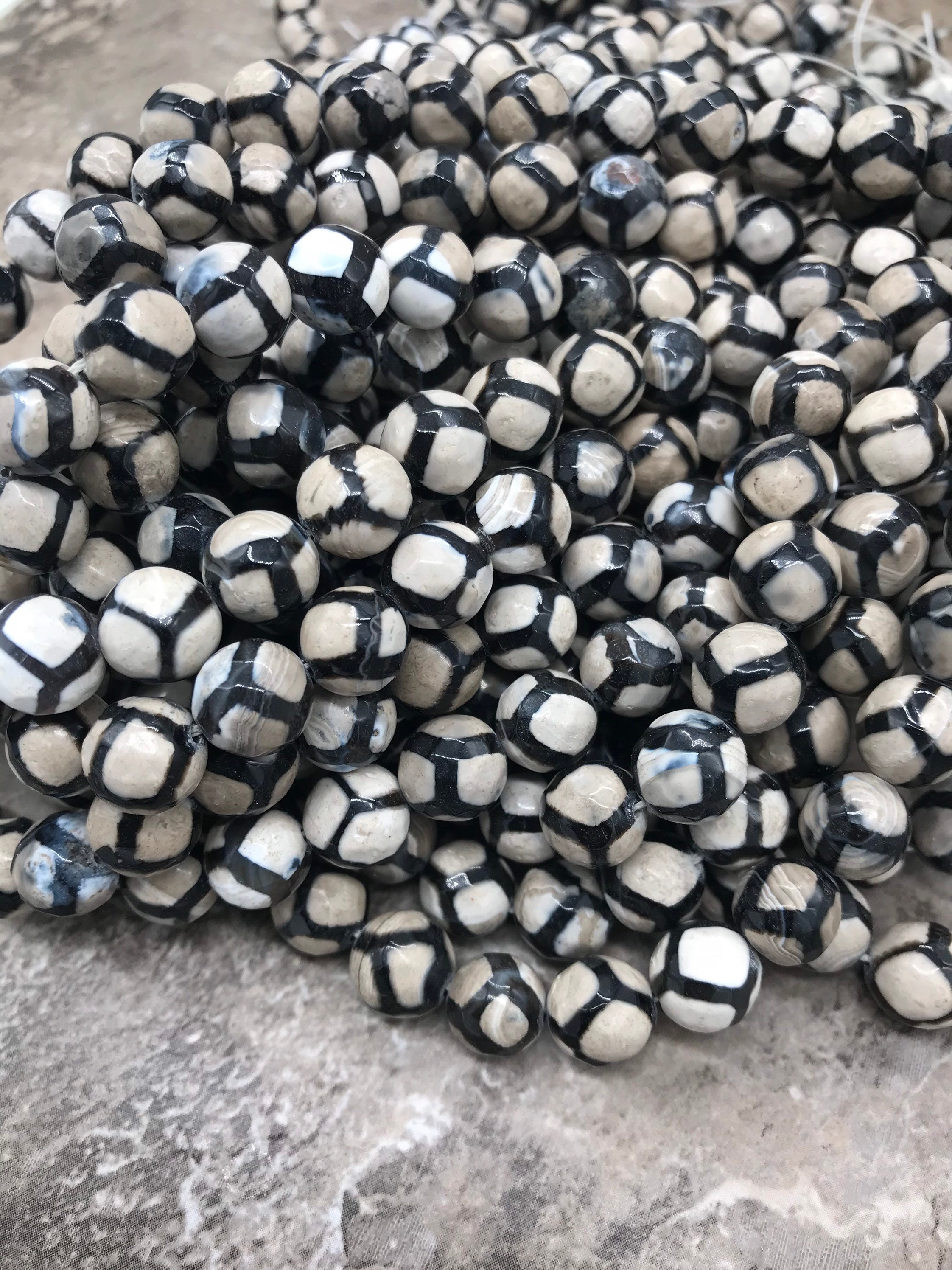 Tibetan Faceted Agate Beads, DZI Agate Black and Pearly White Color Beads  BS #155, sizes 10 mm 14.5 inch FULL Strands