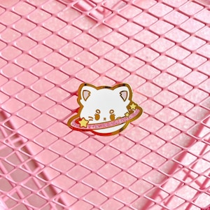 Kitty Planet Enamel Pin