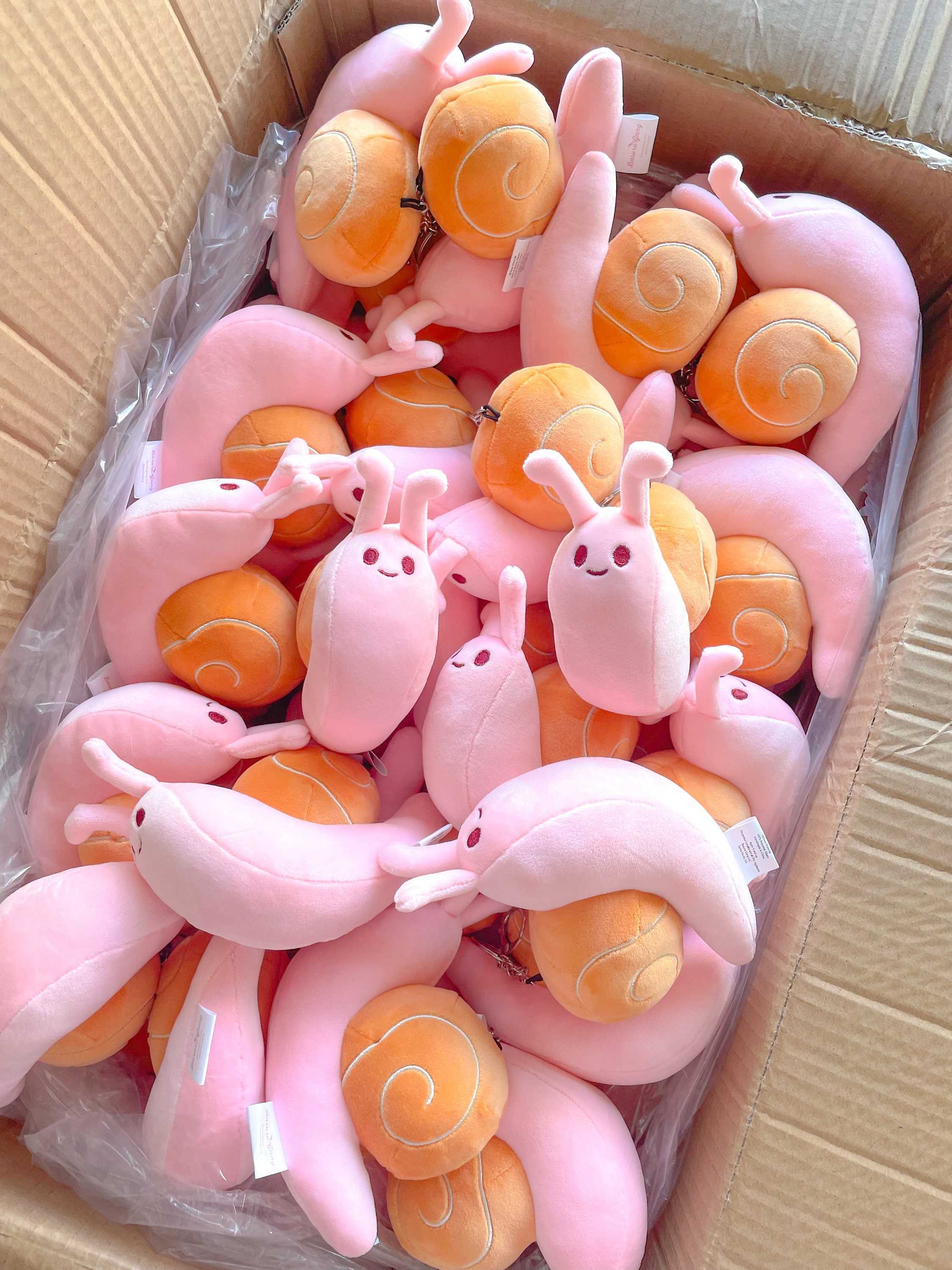 美波 373Lucky star snail Plush keychain Snail Keychain Plushie - Etsy