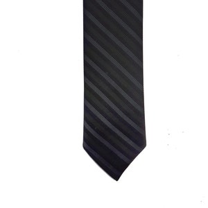1970s Snapper Vintage / Snap On Necktie / Clipon Tie / Burgundy / Navy Blue / Skinny Tie / Prom / Menswear / Striped Formalwear