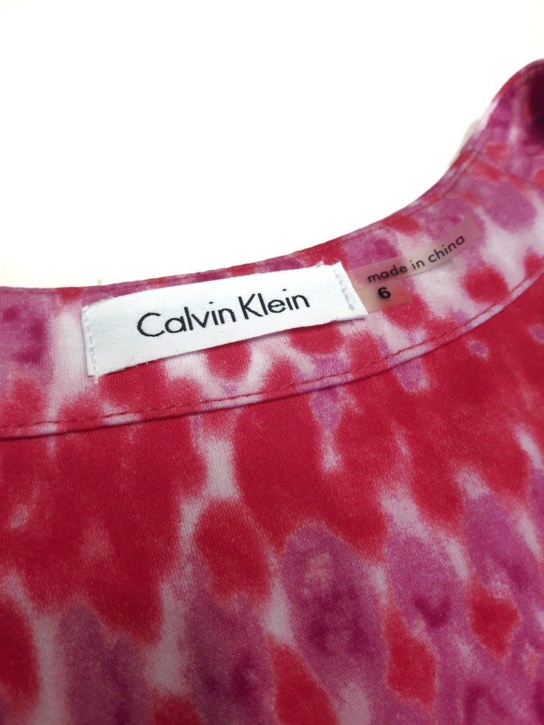 CALVIN KLEIN Vintage / Summer Dress / Pink Tie Dye Dress / Polyester and Spandex / Stretchy Comfortable Loungewear / Spring Fashion / Size 6 image 2