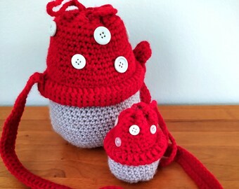 Crochet PATTERN: Mushroom Bags (two sizes)