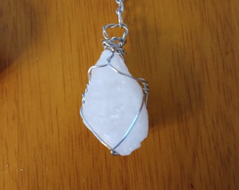 Wire-wrapped Crystal Tea Infuser - Natural Rose Quartz - Love