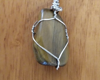 Wire-wrapped Crystal Tea Infuser - Tiger's Eye - Resilience